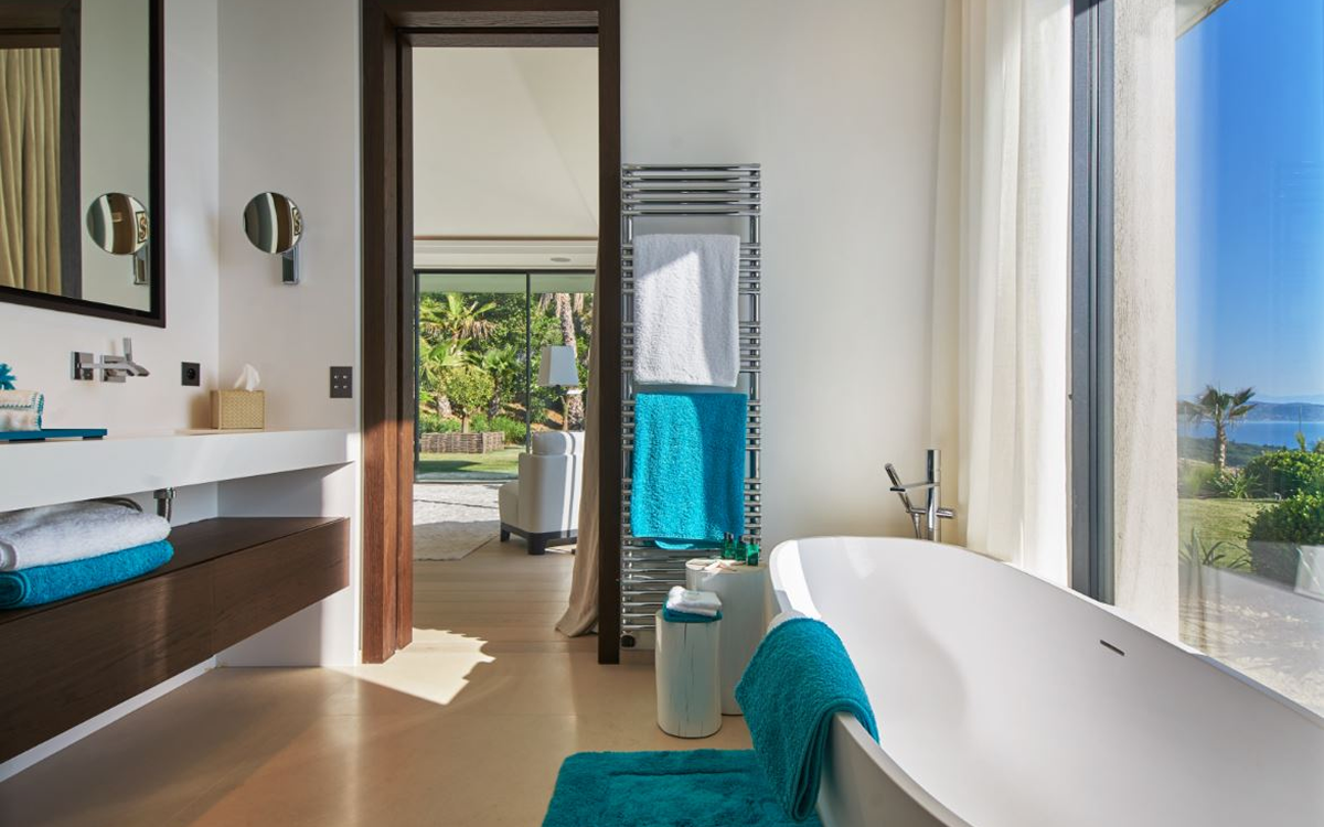 Tahiti-Saint-Tropez-galereia-03
